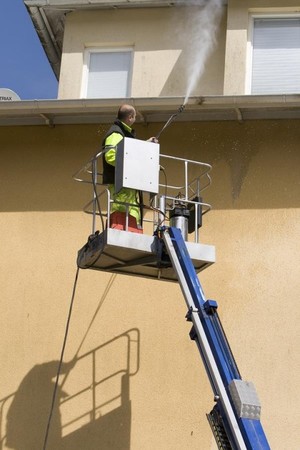 Minneola Commercial Pressure Washing by Dream Team Improvements