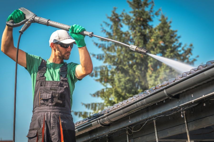 Dream Team Improvements Roof Washing